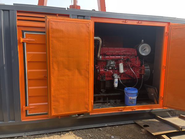 托克托哪些因素会影响 200KW 柴油发电机的燃油消耗率？