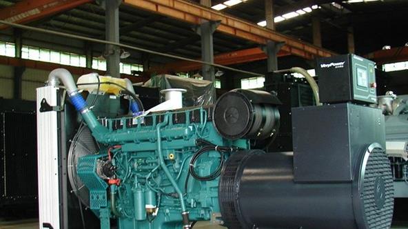 托克托如何判断柴油发电机组的机油是否需要更换?