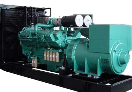 托克托冬季柴油发电机组启动前应进行哪些预热操作?